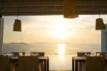 Tagoo - Mykonos Restaurant with a la carte menu style