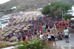 Super Paradise - Mykonos Beach Club with loud ambiance