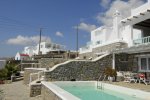 Bill & Coo - Mykonos Hotel that provide breakfast