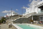 Bill & Coo - Mykonos Hotel that provide laundry service