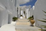 Harmony Boutique - Mykonos Hotel with a spa center
