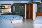 Villa Konstantin - Mykonos Rooms & Apartments with a bar