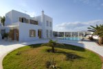 Dorion Hotel - Mykonos Hotel with a swimming pool