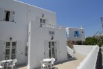 Peter Studios - Mykonos Rooms & Apartments with fridge facilities