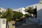 Andrianis Guest House - Mykonos Rooms & Apartments with tv & satellite facilities