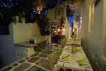 Phillipi - Mykonos Restaurant with social ambiance