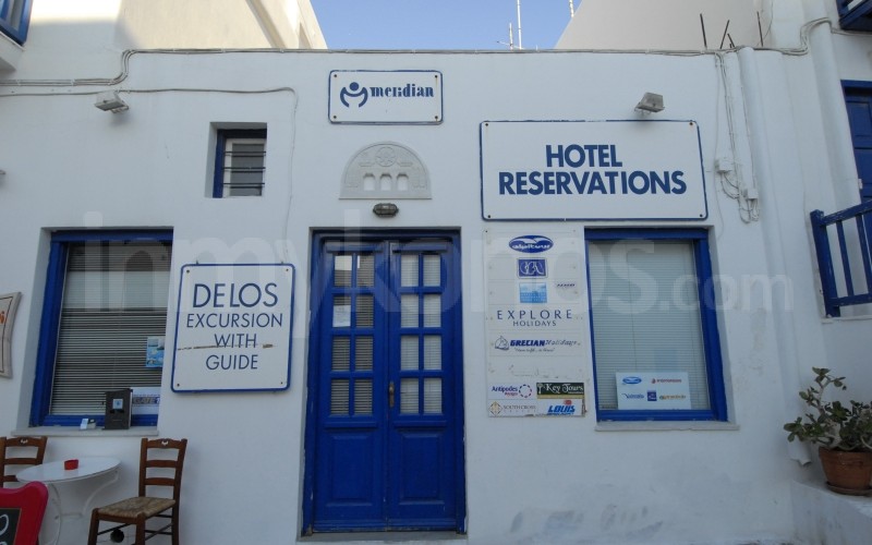 Meridian Travel - _MYK2290 - Mykonos, Greece