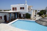 Domna Petinaros - Mykonos Rooms & Apartments with a swimming pool